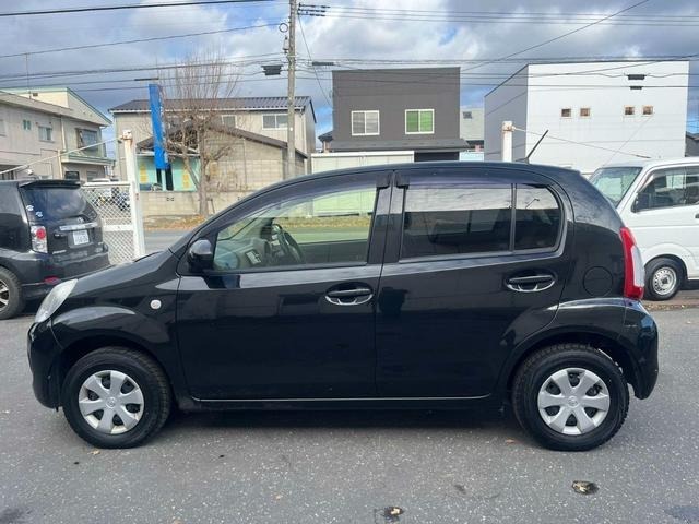 car-img